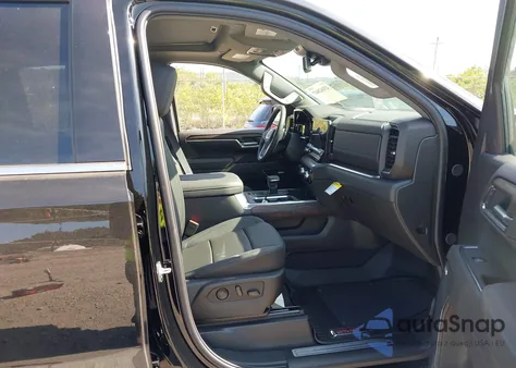 2025 GMC Sierra 1500 4Wd Standard Box Slt z USA, uszkodzony, nr VIN 3GTUUDED5SG390875